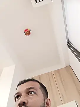 Snapshot of VJ17 chatting on 1, 11, 2025 VJ17 online show from 1, 11, 2025