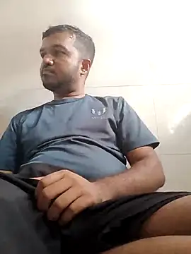 Snapshot of VJ17 chatting on 3, 11, 2025 VJ17 online show from 3, 11, 2025