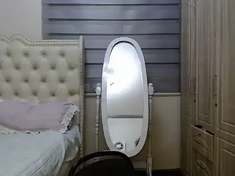 Snapshot of hot_penelope chatting on 1, 12, 2025 hot penelope online show from 1, 12, 2025