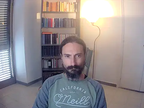 Snapshot of Mrkurt86 chatting on 20, 10, 2025 Mrkurt86 online show from 20, 10, 2025