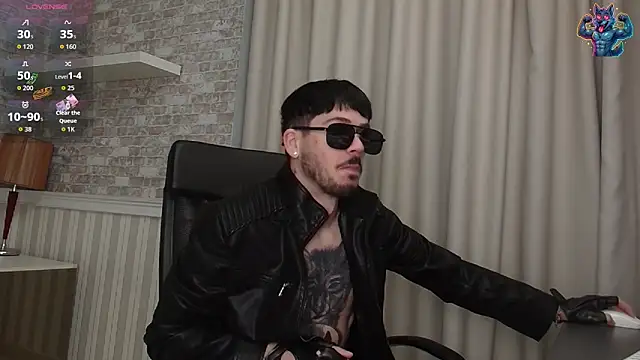 Snapshot of JonahShaw chatting on 23, 10, 2025 JonahShaw online show from 23, 10, 2025