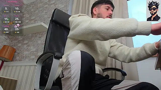 Snapshot of JonahShaw chatting on 3, 11, 2025 JonahShaw online show from 3, 11, 2025