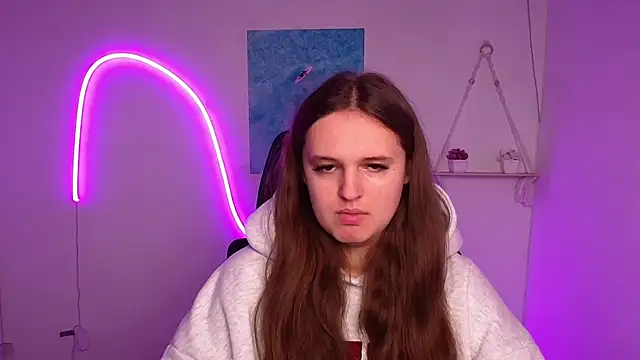 Aurora White online show from 21, 10, 2025