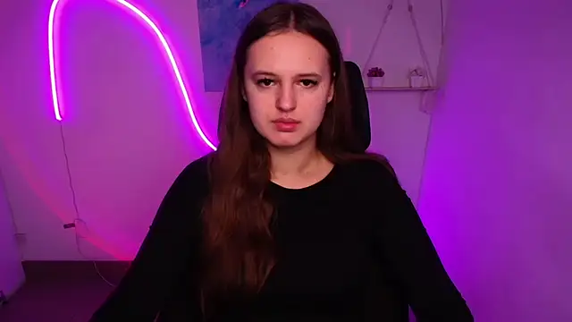 Aurora White online show from 2, 11, 2025