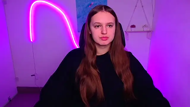 Aurora White online show from 18, 11, 2025