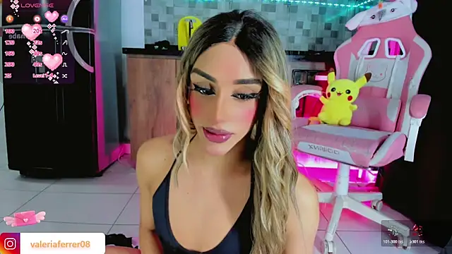 Snapshot of SEXYTSLATINA chatting on 23, 11, 2025 SEXYTSLATINA online show from 23, 11, 2025