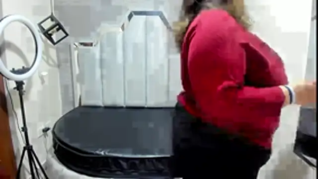  Emily rosee  online show from 15, 10, 2025