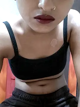 Tara2007 online show from 4, 11, 2025