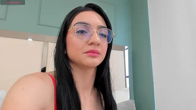 Snapshot of selena_rous chatting on 9, 9, 2025 selena rous online show from 9, 9, 2025