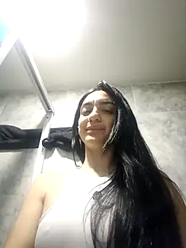 Snapshot of selena_rous chatting on 14, 9, 2025 selena rous online show from 14, 9, 2025