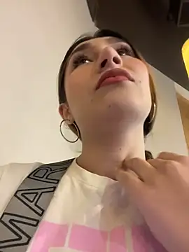 Snapshot of Isa_Villamarin chatting on 15, 10, 2025 Isa Villamarin online show from 15, 10, 2025