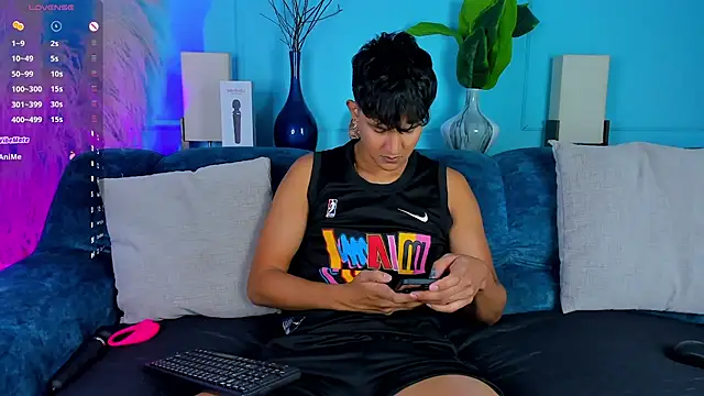 Leo Savage  online show from 13, 1, 2026