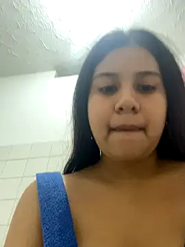 Snapshot of AntonellaCute_ab chatting on 10, 10, 2025 AntonellaCute ab online show from 10, 10, 2025