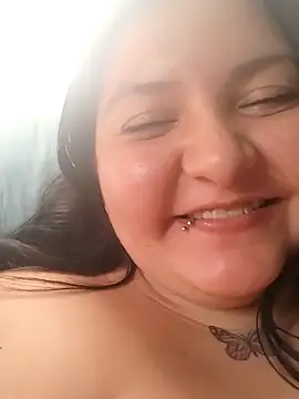 SoffiiCurvy online show from 13, 9, 2025