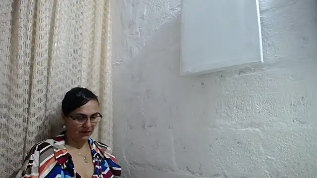 gabbyparker  online show from 18, 10, 2025