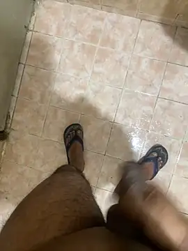 Snapshot of Binuthomas chatting on 19, 9, 2025 Binuthomas online show from 19, 9, 2025