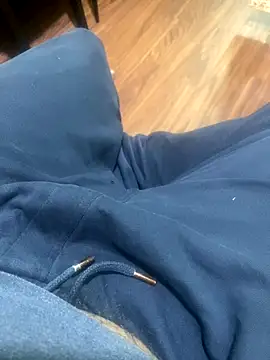 Snapshot of Binuthomas chatting on 20, 11, 2025 Binuthomas online show from 20, 11, 2025