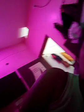 Snapshot of hotshreya69 chatting on 26, 10, 2025 hotshreya69 online show from 26, 10, 2025