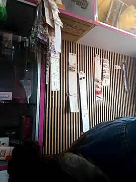 Snapshot of hotshreya69 chatting on 27, 11, 2025 hotshreya69 online show from 27, 11, 2025