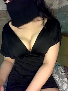 Snapshot of Dahab_ chatting on 13, 10, 2025 Dahab online show from 13, 10, 2025