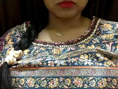 Snapshot of its_me_Rashmi chatting on 17, 10, 2025 its me Rashmi online show from 17, 10, 2025