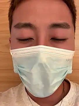 Snapshot of mason5150 chatting on 18, 10, 2025 mason5150 online show from 18, 10, 2025