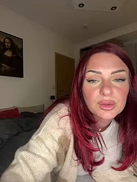 Snapshot of OliviaaFischer chatting on 3, 11, 2025 OliviaaFischer online show from 3, 11, 2025