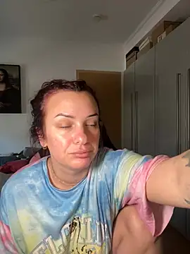 Snapshot of OliviaaFischer chatting on 6, 3, 2026 OliviaaFischer online show from 6, 3, 2026