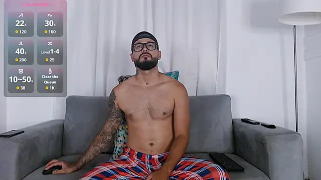 Snapshot of Eric_Evans1 chatting on 19, 9, 2025 Eric Evans1 online show from 19, 9, 2025