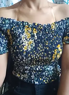 Aashiika1176 online show from 8, 10, 2025