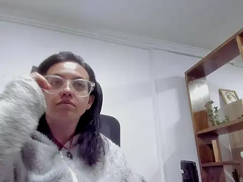 dalila macherano1 online show from 17, 10, 2025