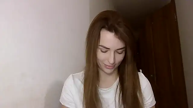 Snapshot of MandiBrooks chatting on 8, 11, 2025 MandiBrooks online show from 8, 11, 2025