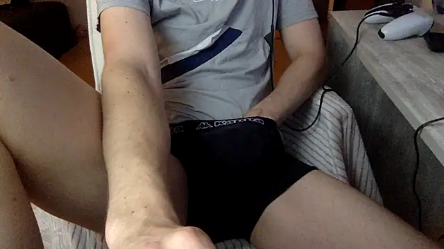 Breezydicksn online show from 27, 10, 2025