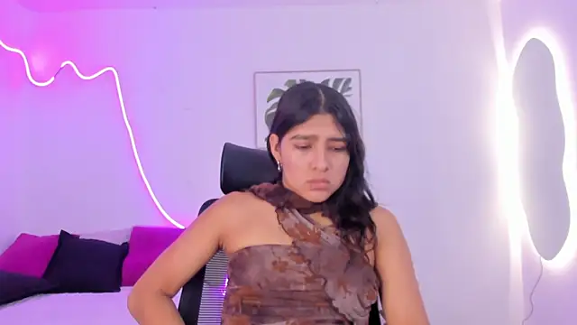 Cherrydollxx online show from 17, 10, 2025