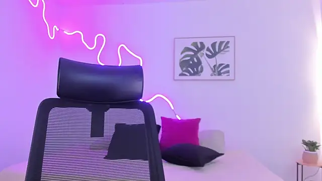 Cherrydollxx online show from 23, 10, 2025