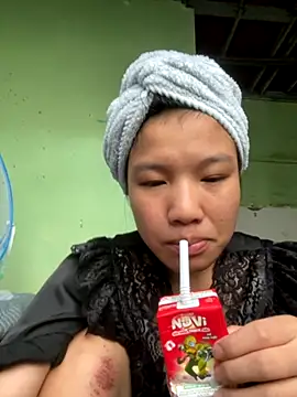 QueenLink online show from 5, 10, 2025