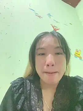 QueenLink online show from 9, 10, 2025