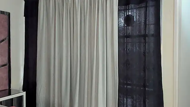 Snapshot of HaileyDuke chatting on 28, 10, 2025 HaileyDuke online show from 28, 10, 2025