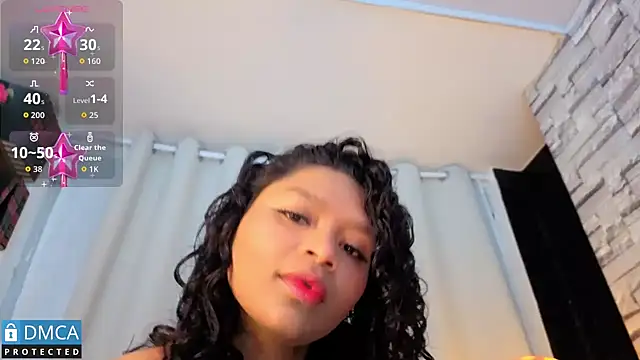 leidy morales  online show from 27, 10, 2025