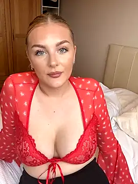 Snapshot of Layla_20_ chatting on 28, 10, 2025 Layla 20 online show from 28, 10, 2025