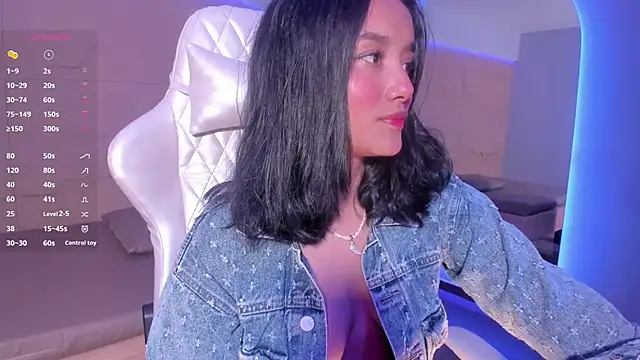 HannahMontgomery online show from 9, 2, 2026