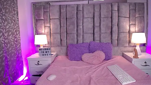 Snapshot of nath_evanss chatting on 14, 9, 2025 nath evanss online show from 14, 9, 2025