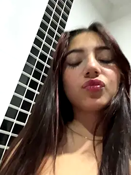 LisaGoddes online show from 10, 10, 2025