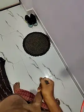 Snapshot of Size_x@xh chatting on 25, 10, 2025 Size xxh online show from 25, 10, 2025