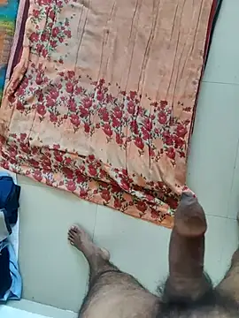 Snapshot of Size_x@xh chatting on 23, 12, 2025 Size xxh online show from 23, 12, 2025