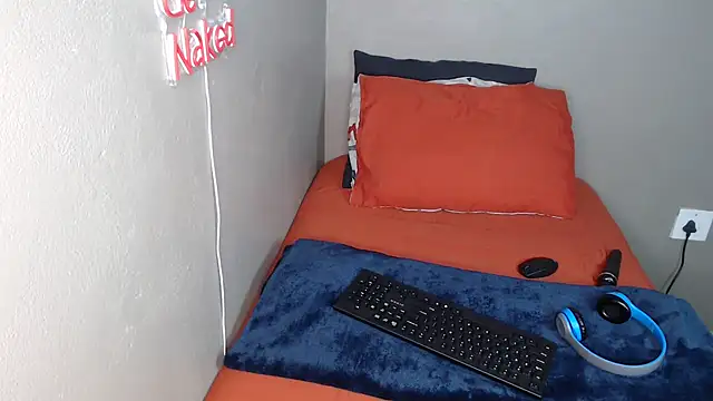 Lunalee online show from 21, 11, 2025