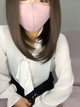 Snapshot of reina_00121 chatting on 17, 10, 2025 reina 00121 online show from 17, 10, 2025
