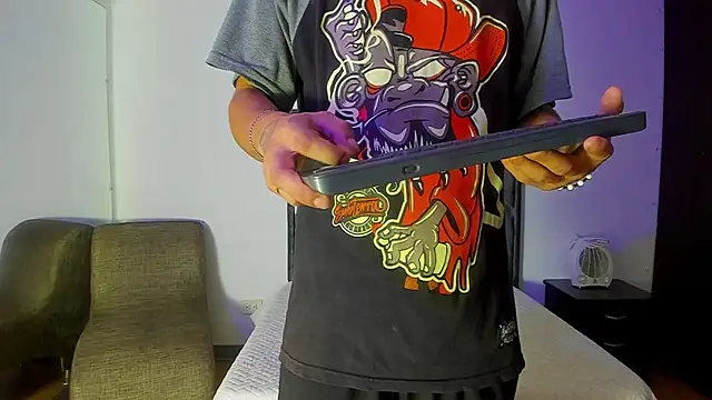 wyatt 3 online show from 10, 10, 2025