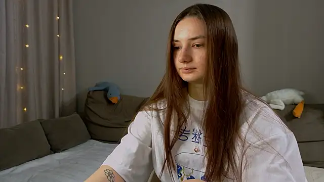 Lelia Vibe online show from 2, 2, 2026