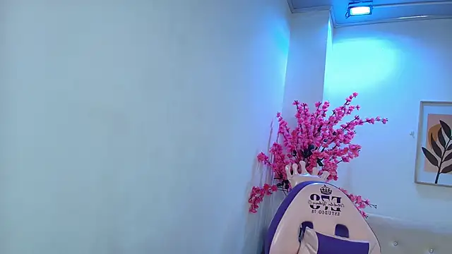 Snapshot of Anie_johnson chatting on 23, 10, 2025 Anie johnson online show from 23, 10, 2025